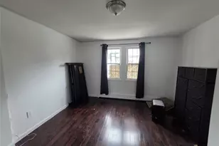 91-32 116th St, Richmond Hill North, NY 11418 - Photo 5