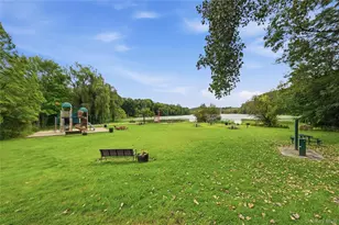 10 Albion Oval, Mahopac, NY 10541 - Photo 33