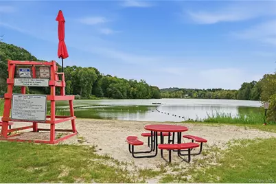 10 Albion Oval, Mahopac, NY 10541 - Photo 35