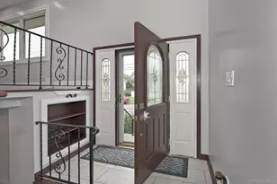 105 N Lewis Ave, Lindenhurst, NY 11757 - Photo 7