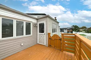 105 N Lewis Ave, Lindenhurst, NY 11757 - Photo 39