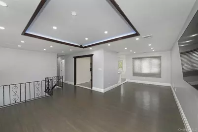 105 N Lewis Avenue, Lindenhurst, NY 11757 - Photo 13