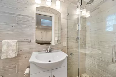 2817 Riverside Drive, Wantagh, NY 11793 - Photo 21