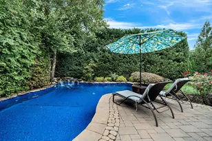 2817 Riverside Dr, Wantagh, NY 11793 - Photo 35
