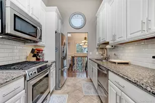 2817 Riverside Dr, Wantagh, NY 11793 - Photo 15