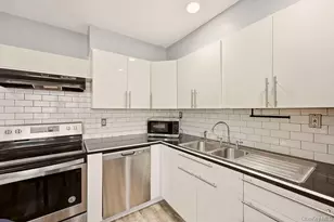 40 W 4th St, Patchogue, NY 11772 - Photo 11