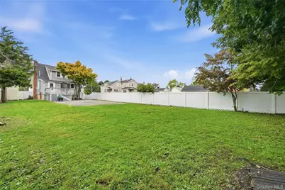 55 Cooper Street, Babylon, NY 11702 - Photo 31