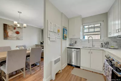 11 Westview Avenue #1-1, White Plains, NY 10603 - Photo 13