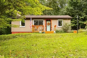 32 Fairview Rd, Beacon, NY 12508 - Photo 3
