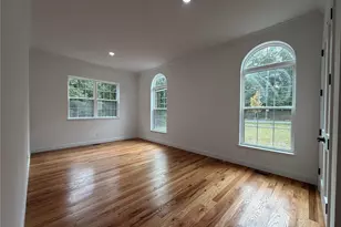 83 Milmay Ave, Hauppauge, NY 11788 - Photo 9