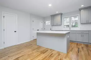 33 Marwood N, Port Washington, NY 11050 - Photo 11