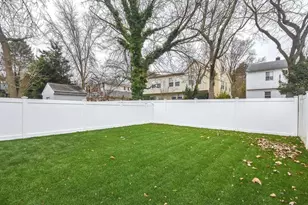 33 Marwood N, Port Washington, NY 11050 - Photo 27