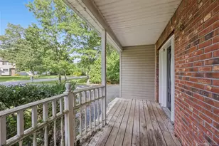 16 Jamaica Ave, Holtsville, NY 11742 - Photo 5