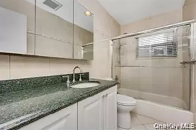 625 E Beech Street #Upper, Long Beach, NY 11561 - Photo 13