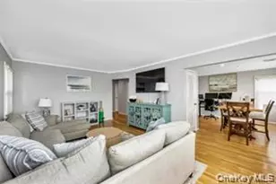 625 E Beech St, Long Beach, NY 11561 - Photo 9