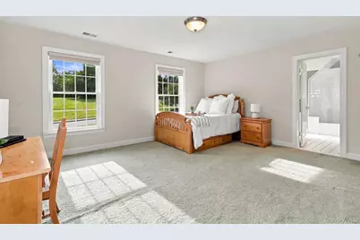136 Dorchester Drive, Yorktown Heights, NY 10598 - Photo 19