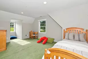 136 Dorchester Dr, Yorktown Heights, NY 10598 - Photo 21