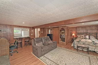 5 Robin Court, Bethpage, NY 11714 - Photo 29