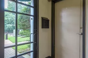 331 Main St, Roslyn, NY 11576 - Photo 3