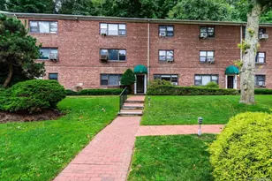 331 Main St, Roslyn, NY 11576 - Photo 15