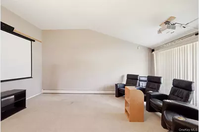 116 Lucinda Drive, Babylon, NY 11702 - Photo 17