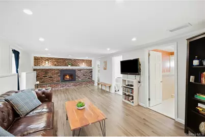 21 Kossuth Street, Deer Park, NY 11729 - Photo 19