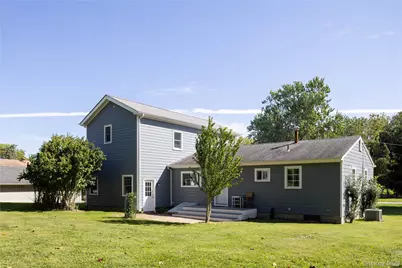 1045 Fanning Road, New Suffolk, NY 11956 - Photo 13