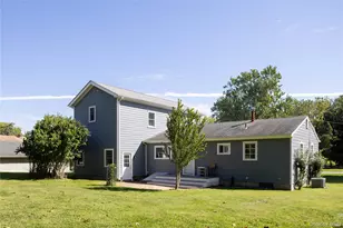 1045 Fanning Rd, New Suffolk, NY 11956 - Photo 13