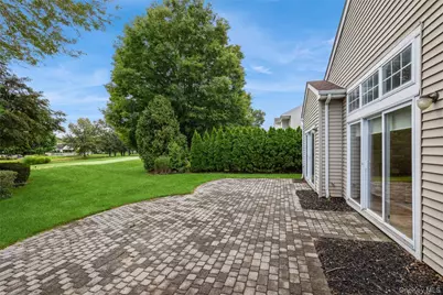 77 Hamlet Drive, Hauppauge, NY 11788 - Photo 31