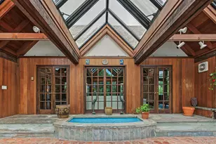 50 Circle Dr, Manhasset, NY 11030 - Photo 25