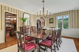 50 Circle Dr, Manhasset, NY 11030 - Photo 15