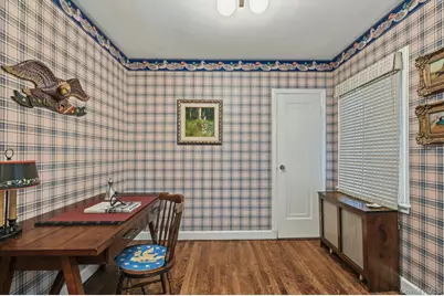 50 Circle Drive, Manhasset, NY 11030 - Photo 19