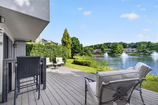 93 Eagle Chase, Woodbury, NY 11797 - Photo 25