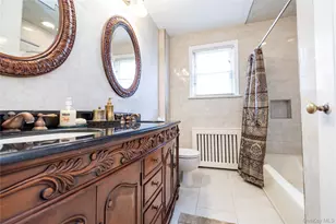408 Jackson Ave, West Hempstead, NY 11552 - Photo 9