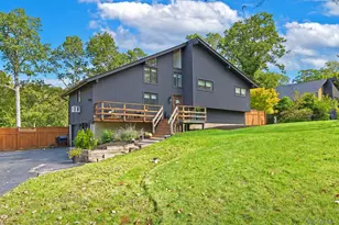 10 Cathy Ct, Northport, NY 11768 - Photo 7