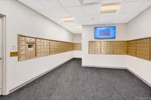 4 Martine Ave, White Plains, NY 10606 - Photo 25