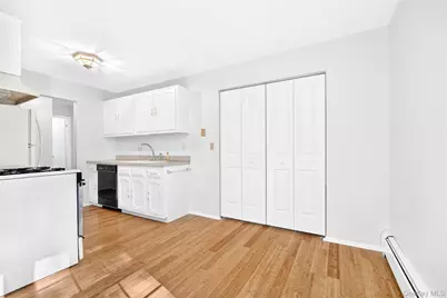 284 Parkside Drive, Suffern, NY 10901 - Photo 15