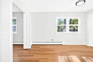 284 Parkside Dr, Suffern, NY 10901 - Photo 13