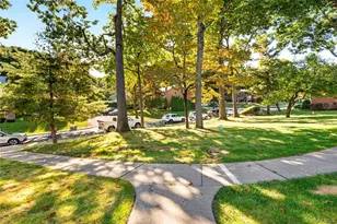 284 Parkside Dr, Suffern, NY 10901 - Photo 35