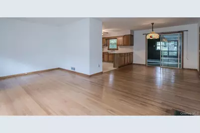 8 Crescent Avenue, Warwick, NY 10990 - Photo 5