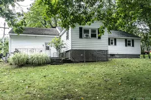8 Crescent Ave, Warwick, NY 10990 - Photo 19