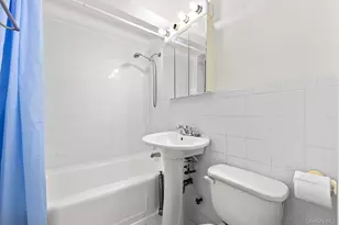 150-20 71st Ave, Flushing, NY 11367 - Photo 13