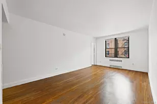 150-20 71st Ave, Flushing, NY 11367 - Photo 5