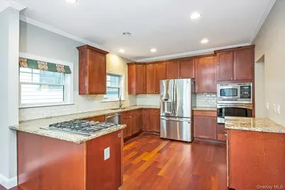 278 Church Street, White Plains, NY 10603 - Photo 7