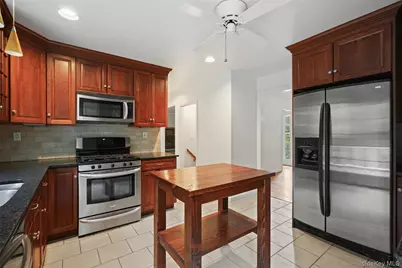 15 Benger Road, Pound Ridge, NY 10576 - Photo 5