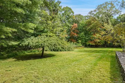 15 Benger Road, Pound Ridge, NY 10576 - Photo 19