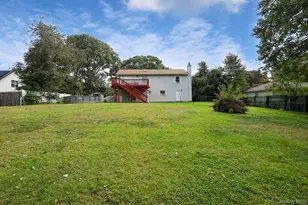 84 Craft Rd, Centereach, NY 11720 - Photo 35