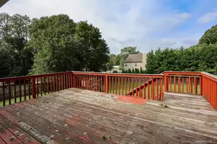 84 Craft Rd, Centereach, NY 11720 - Photo 31