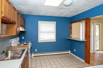 84 Craft Road, Centereach, NY 11720 - Photo 15