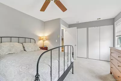27 Juniper Avenue, Mineola, NY 11501 - Photo 15